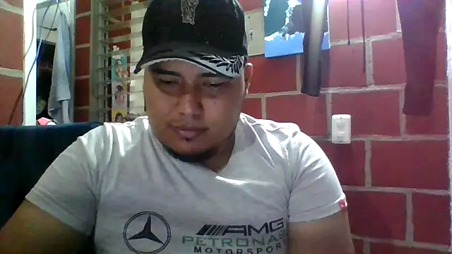 parejanuevahoff online show from November 4, 11:28 pm