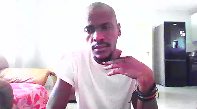 Snapshot of 1NakedTruth chatting on February 5, 9:36 am 1NakedTruth online show from February 5, 9:36 am