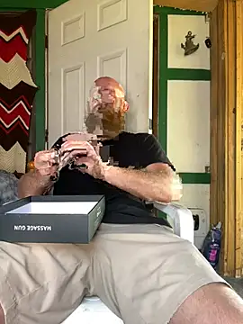 32XRedBeard online show from April 18, 9:04 pm