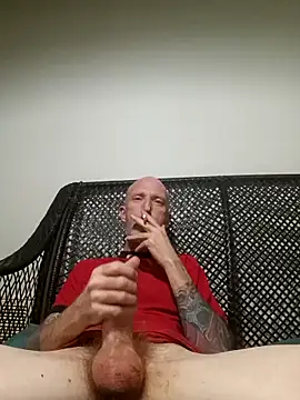 filthymind619 online show from April 6, 4:30 pm