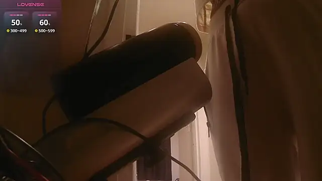 MrDaddyBbSnake online show from April 17, 3:42 am