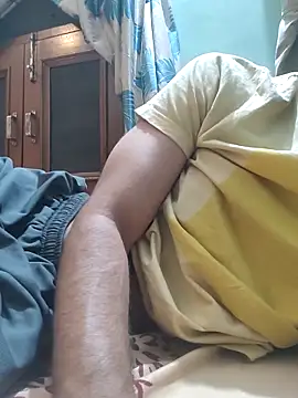 TOPMOON001 online show from April 24, 7:49 pm