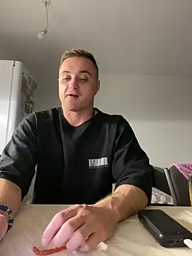 viamen online show from October 11, 3:49 pm