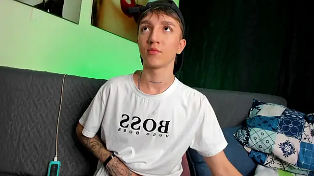 jeremy salvatore online show from January 21, 7:38 am