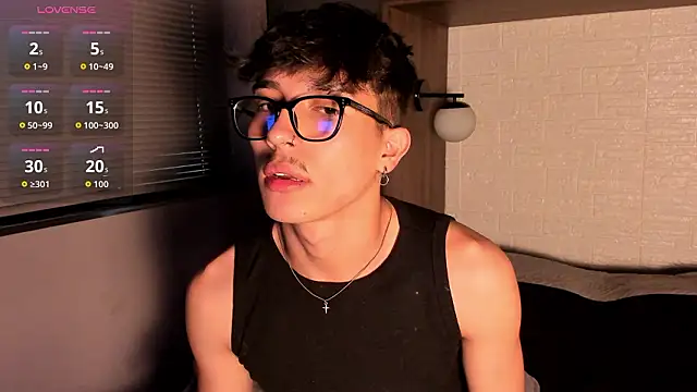 tim  fox online show from March 24, 12:21 pm