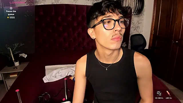 tim  fox online show from March 28, 11:54 am