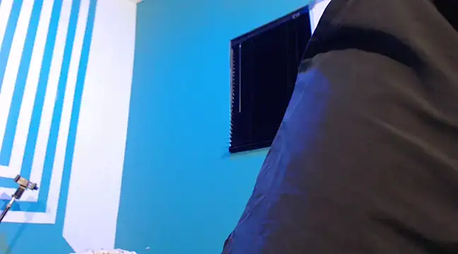 itsmeyes69 online show from February 2, 8:19 pm