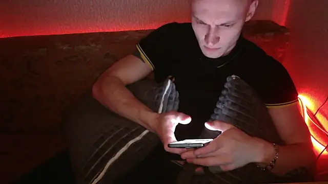 johnny positive online show from February 9, 5:33 pm