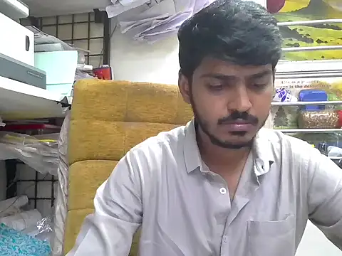 Snapshot of cute_modell chatting on October 9, 12:21 pm cute modell online show from October 9, 12:21 pm