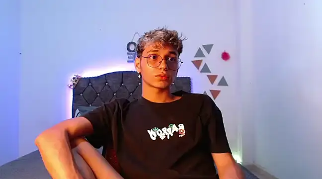 andrew willyams online show from January 18, 4:53 pm