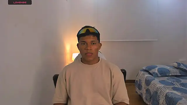 maxsteel177 online show from March 8, 12:42 am