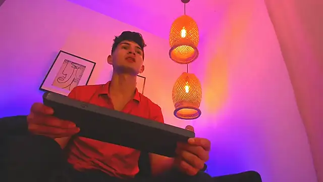 orlando yate online show from February 18, 8:15 pm