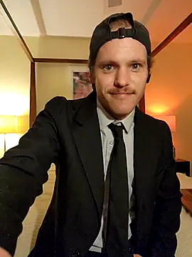 SoxxyNsh online show from March 11, 1:01 am