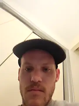 SoxxyNsh online show from April 19, 12:10 am