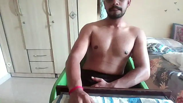 venom26 online show from March 2, 7:15 am