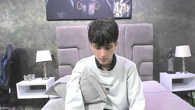 bruce hans online show from September 11, 11:42 am