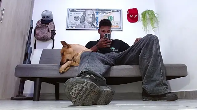 Master foot  online show from April 9, 6:19 am