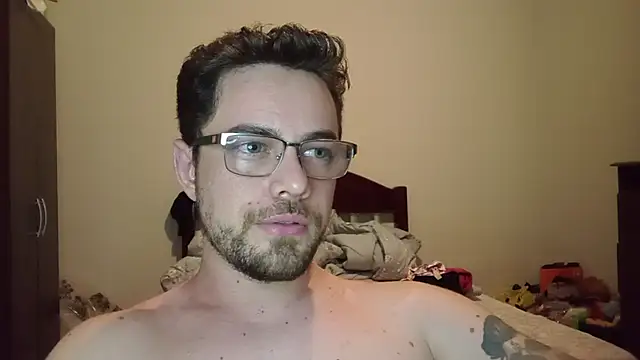 Dyllan   online show from June 30, 1:50 am
