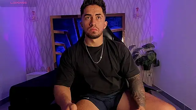 Brad Summer online show from April 16, 11:29 pm