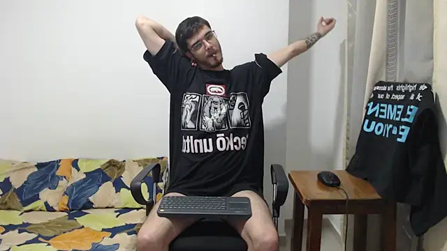 Aleex Miller online show from October 19, 6:28 am