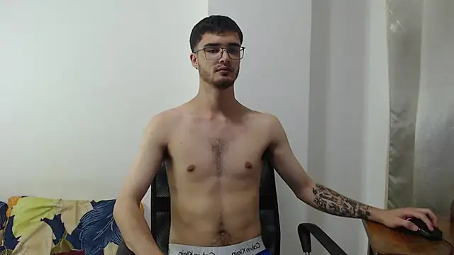 Aleex Miller online show from October 3, 10:59 pm