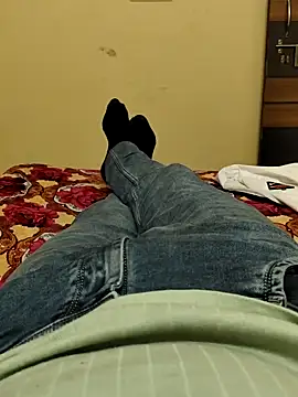 Danny88990xh online show from December 15, 8:33 am