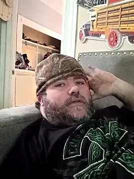 Rcraigue4 online show from November 30, 7:16 pm