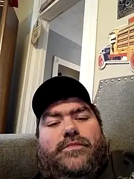 Rcraigue4 online show from November 12, 9:30 pm