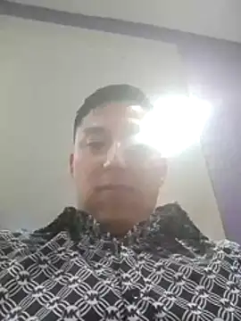 LuisMex1998 online show from January 18, 8:16 am