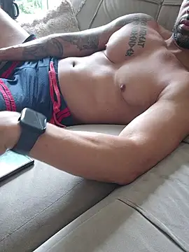 badbrown online show from January 13, 11:14 am