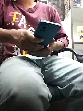 RaviRoy2326 online show from January 29, 3:04 pm