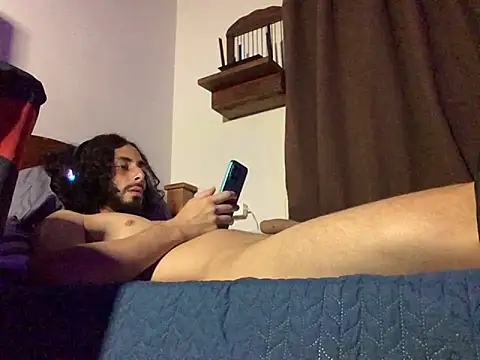 Nooneisthis online show from November 15, 6:59 am