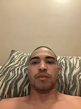 Snapshot of tony51753 chatting on January 26, 11:50 am tony51753 online show from January 26, 11:50 am