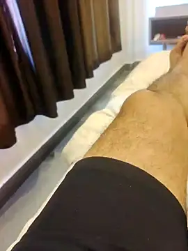 xmanrawan2 online show from February 9, 7:38 am