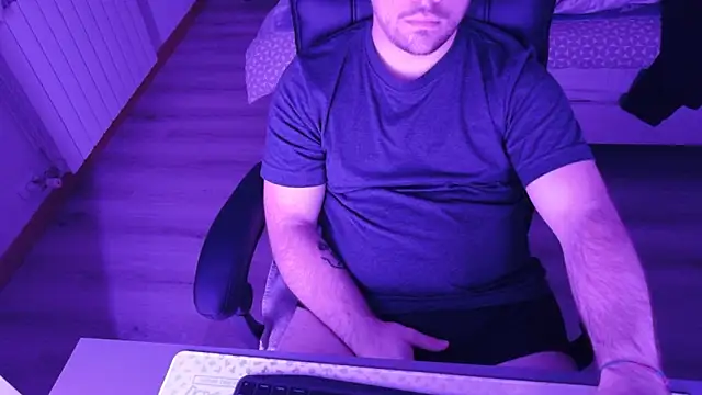 alexx0904 online show from December 19, 4:04 pm