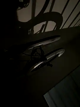 jhonnes  online show from December 14, 4:08 am