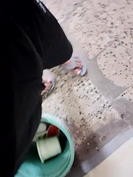 suggest121 online show from March 18, 3:44 pm