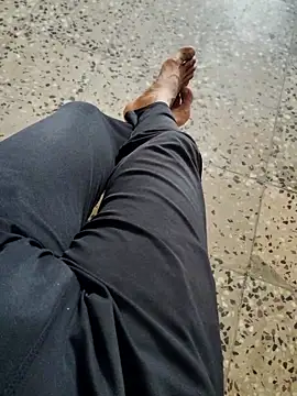 suggest121 online show from March 19, 6:57 am