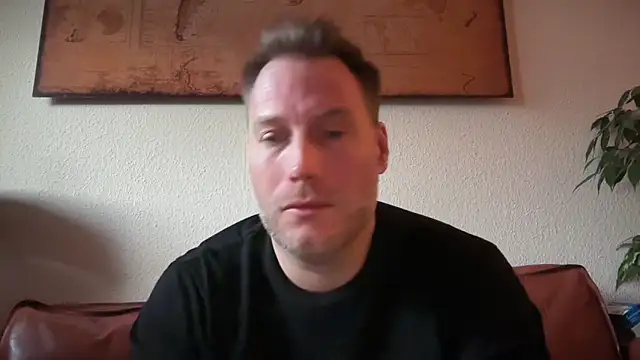 Christian87xxx online show from December 17, 7:37 am