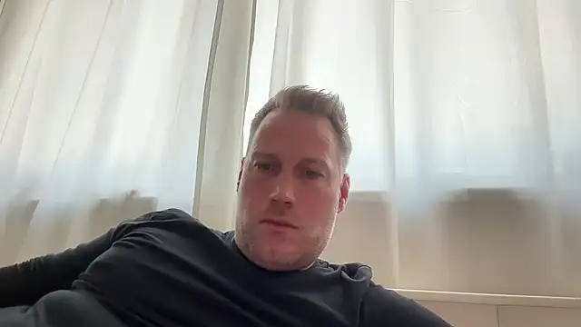 Christian87xxx online show from March 12, 3:53 pm