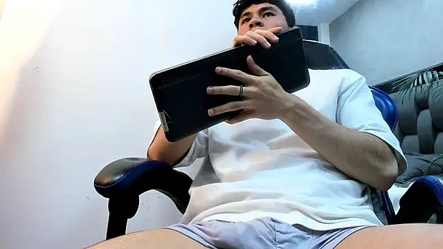 roan birkin online show from January 9, 9:53 pm