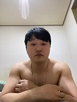 offwhite777 online show from February 2, 2:13 pm