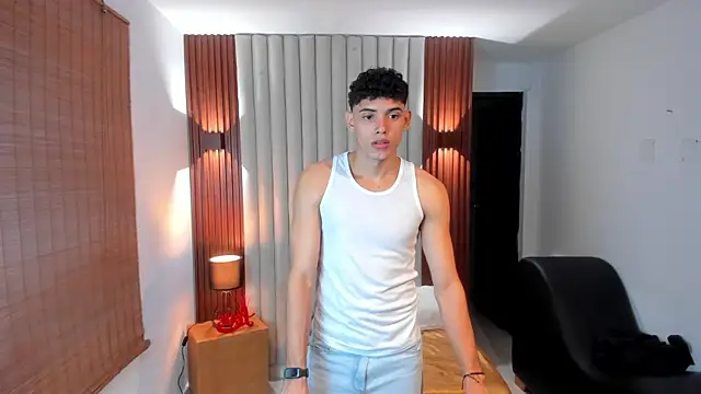 Justin mack online show from February 14, 11:31 am