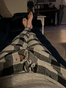 Avignon1963 online show from May 3, 4:48 am