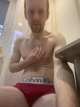 LynnAhNight online show from March 24, 3:33 am