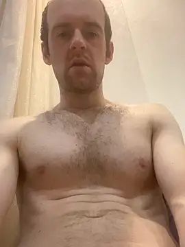 LynnAhNight online show from October 24, 3:52 am