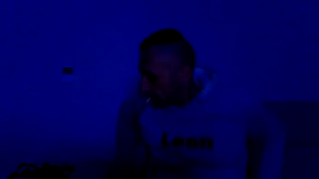 ANGELSANTAMARIA- online show from November 27, 8:01 pm