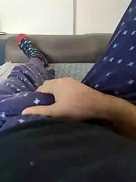 legolasleo online show from February 6, 2:15 pm