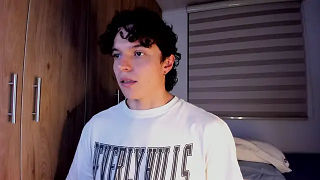 Mastrangelo xxx online show from March 4, 4:08 am