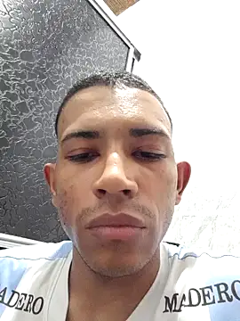 Mineirinho043 online show from February 19, 10:53 pm